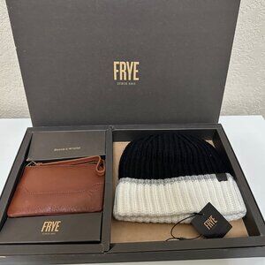 NWT Frye Colorblock Beanie & Brown Leather Wristlet In Gift Box